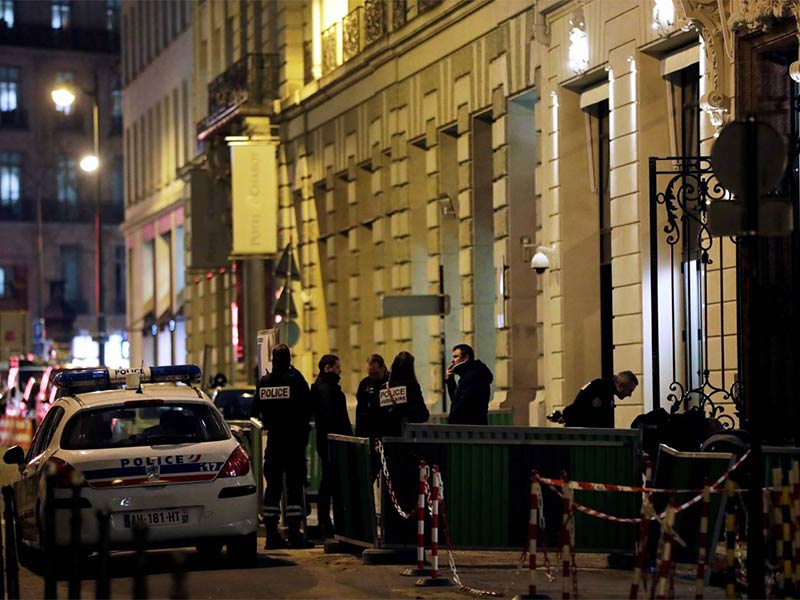 أميرة سعودية تتعرض للسرقة بفندق ريتز في باريس!